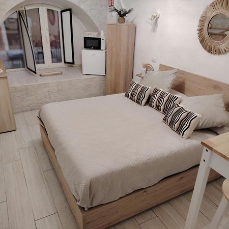 La Petite Maison باري المظهر الخارجي الصورة